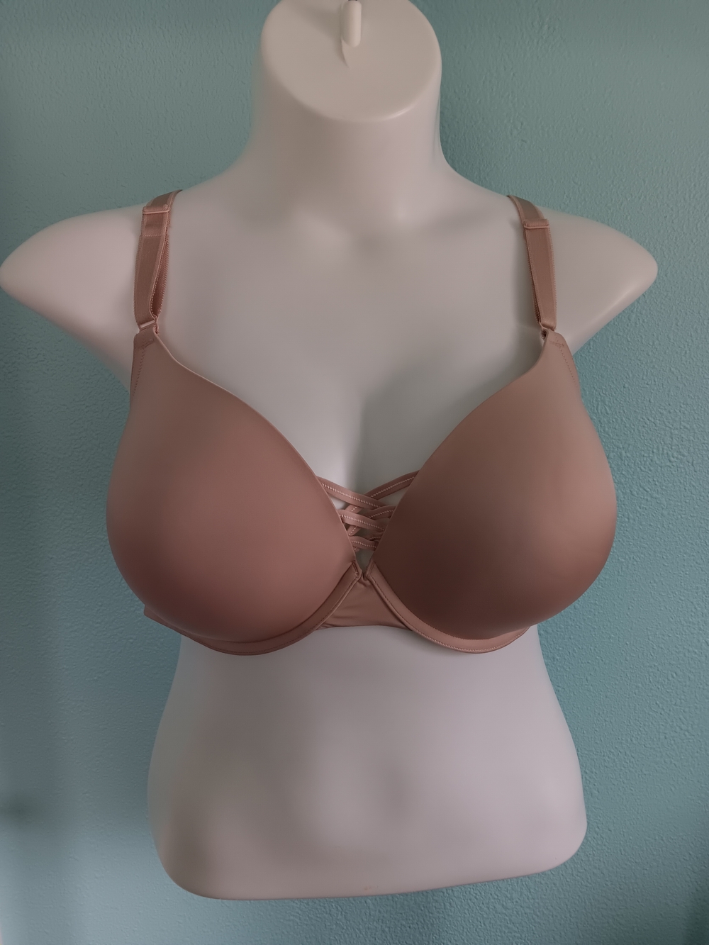 Torrid Plunge Push-Up Nude Bra with Lace-Up Front Size 48C